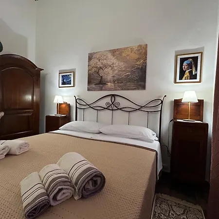 Villa Lucrezia's House Near The Sandy Parking-wifi